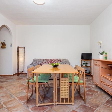 Holiday House Li Piri San Teodoro  Extérieur photo